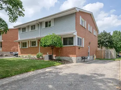 1015 VANIER Avenue B, Woodstock, ON N4S 4K5