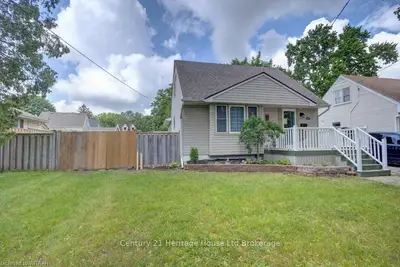 309 KNIGHTSBRIDGE Road, Woodstock, ON N4S 7C3