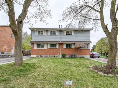 1015A VANIER Avenue, Woodstock, ON N4S 4K5