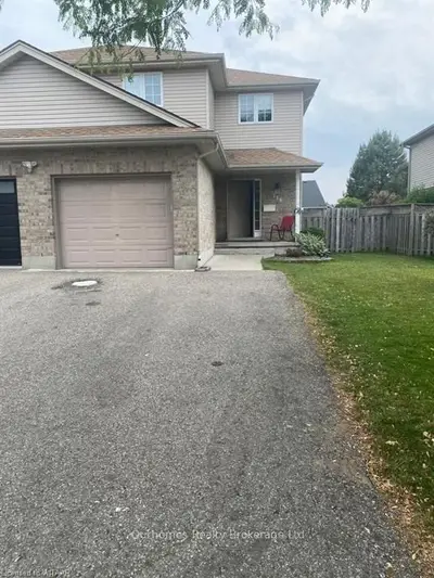 516 Hummingbird Crescent, Woodstock, ON N4T 1V9