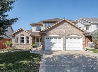 107 DUTTON Way, Woodstock, ON N4T 1V8