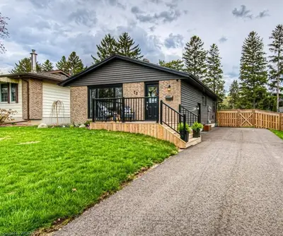 72 KEATS Drive, Woodstock, ON N4S 8B8