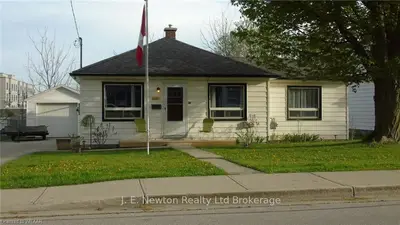 39 PINE Street, Tillsonburg, ON N4G 1L5