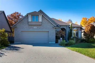 40 WOOD HAVEN Drive, Tillsonburg, ON N4G 0A5