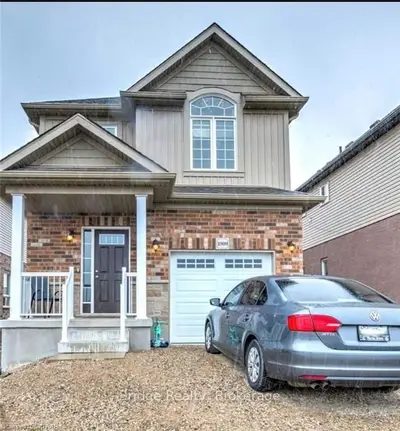 1909 DUNKIRK Avenue, Woodstock, ON N4T 0L7