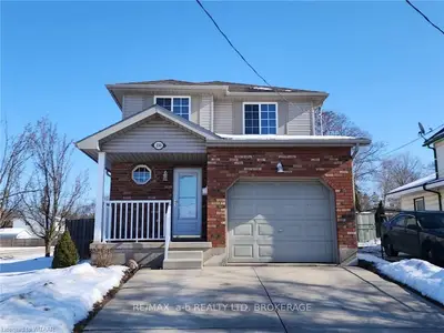 230 OXFORD Street, Woodstock, ON N4S 6B2