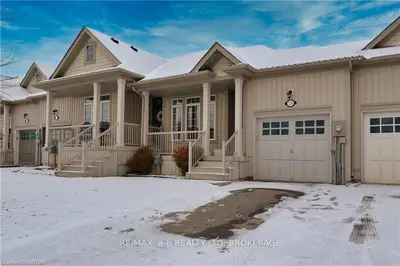 220 PALMER Lane, Woodstock, ON N4T 0G5