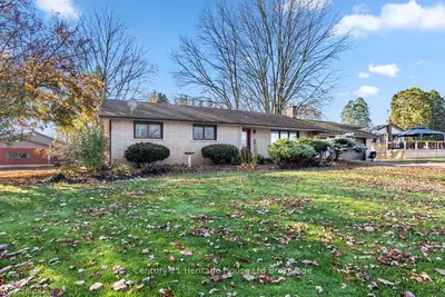 16 William Street, Tillsonburg, On N4g 1l8