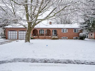 6 CEDAR Street, Ingersoll, ON N5C 1A7