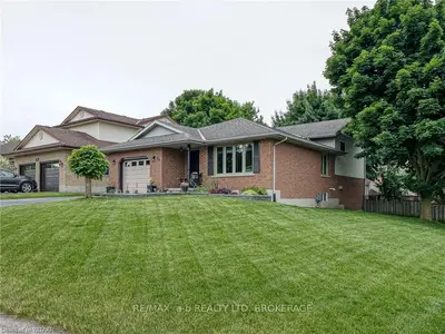 45 MASON Drive, Ingersoll, ON N5C 4A3