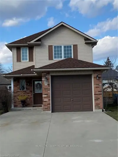 22 HERFORD Street, Tillsonburg, ON N4G 4V2