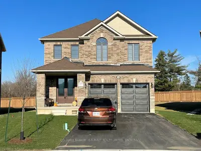 36 SEATON Crescent, Tillsonburg, ON N4G 0J8