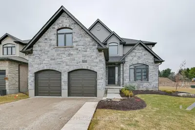 115 BEECH Boulevard, Tillsonburg, ON N4G 5S1