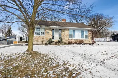 370 SIMCOE ST Street, Norfolk, ON N4G 2J9