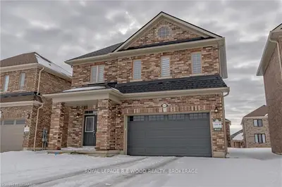 23 SEATON Crescent, Tillsonburg, ON N4G 0J7