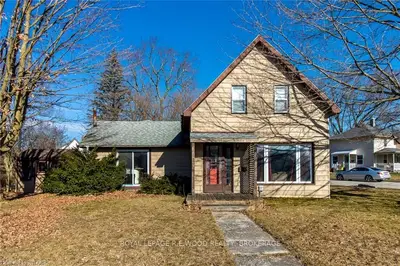 22 CONCESSION Street W, Tillsonburg, ON N4G 1R3
