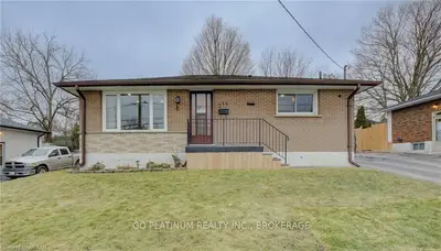 214 PARK Row, Woodstock, ON N4S 1W2