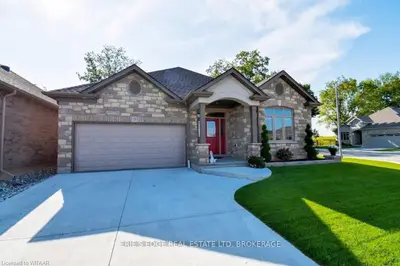 59 HOGARTH Drive, Tillsonburg, ON N4G 0G2