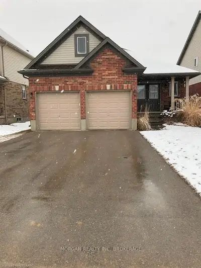 107 SANDERS Crescent, Tillsonburg, ON N4G 0B1