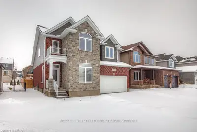 44 CHATFIELD Street, Ingersoll, ON N5C 0B3