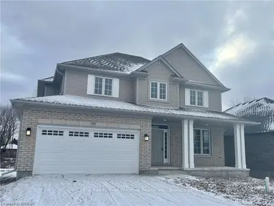 56 LIVINGSTON Drive, Tillsonburg, ON N4G 0J3