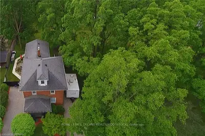 474 HENRY Street, Woodstock, ON N4S 1X4