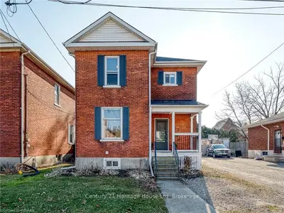 598 CANTERBURY Street, Woodstock, ON N4S 4L2