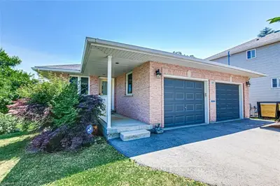 220 WONHAM Street N, Ingersoll, ON N5C 4E2