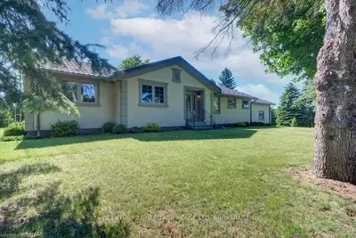 59211 POTTERS Road, Norwich, ON N4G 4G7