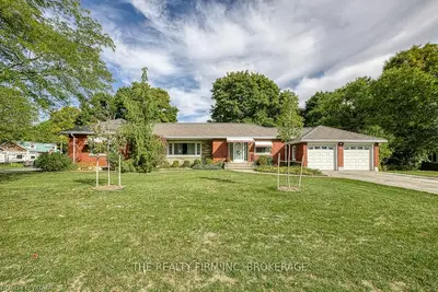 85 CLARENCE Street, Aylmer, ON N5H 1V1