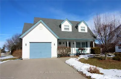 82 CHARLES Street, Blandford-Blenheim, ON N0J 1B0