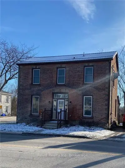 612 MAIN Street, Woodstock, ON N4S 1V6
