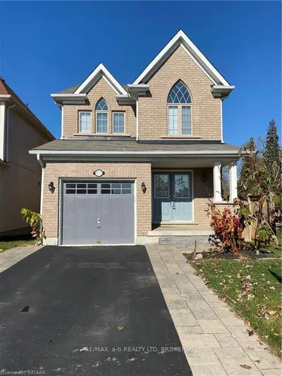577 BALDWIN Crescent, Woodstock, ON N4T 0G4