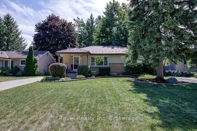 1693 Moffatt Avenue, London East, On N5w 2a2