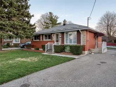 1068 DEVONSHIRE Avenue, Woodstock, ON N4S 5S4