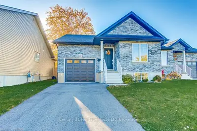 251 CHARLES Street W, Ingersoll, ON N5C 2M5