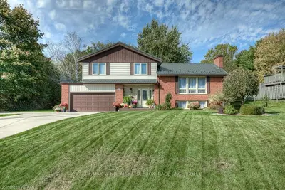 104 GLENN Avenue N, South-West Oxford, ON N4S 7V6