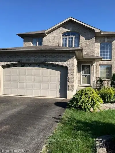 50 JAMES Avenue, Tillsonburg, ON N4G 1A4