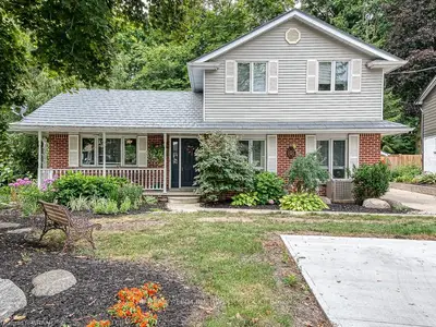 49 EARLSCOURT Crescent, Woodstock, ON N4S 5H2