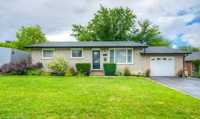 14 BIGHAM Crescent, Woodstock, ON N4S 8H1