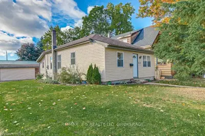 737 NELSON Drive, London East, ON N5Z 1J8