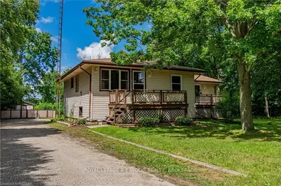 163865 BROWNSVILLE Road, South-West Oxford, ON N0L 1C0