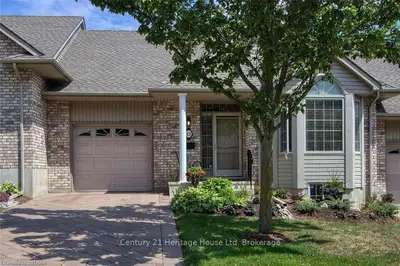 450 LAKEVIEW Drive 12, Woodstock, ON N4T 1V6