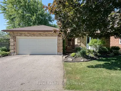 464 MANITOBA Road, Woodstock, ON N4S 8N8
