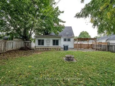 222 PARK Row, Woodstock, ON N4S 1W2