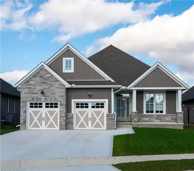 83 DEREHAM Drive, Tillsonburg, ON N4G 0H1