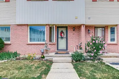 1115 NELLIS Street 17, Woodstock, ON N4T 1P6