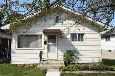845 ANNE Street, Woodstock, ON N4S 2E6