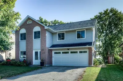182 ELIZABETH Avenue, Ingersoll, ON N5C 3Y2