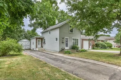 124 Metcalfe Street, Ingersoll, On N5c 1m7